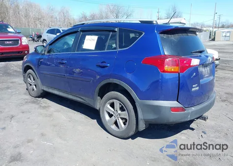 2015 Toyota Rav4 Xle z USA, uszkodzony, nr VIN 2T3RFREV3FW320304